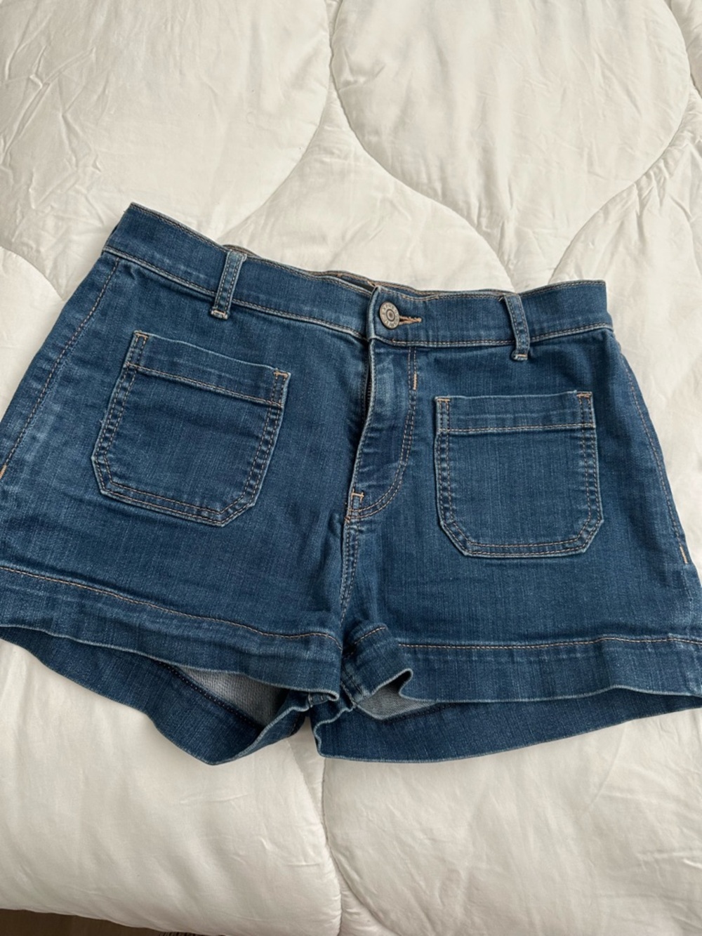 Express jeans Denim Shorts with Front Pockets size 6